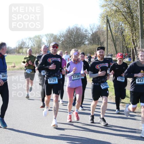 06.04.2025 - 44. Internationalen Wilhelmsburger Insellauf Jannik Wohlers http://msf.ph/oto/7623784 06.04.2025 10:30:38 Laufen 3788, 45, 3647, 5127, 3720, 3763, 3755, 4431, 4432 meine-sportfotos.de