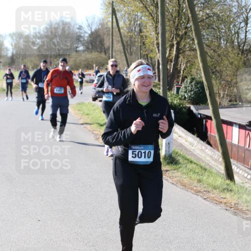 06.04.2025 - 44. Internationalen Wilhelmsburger Insellauf Jannik Wohlers http://msf.ph/oto/7623856 06.04.2025 10:31:13 Laufen 4307, 2005, 5010 meine-sportfotos.de