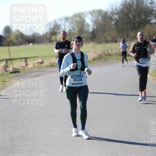 06.04.2025 - 44. Internationalen Wilhelmsburger Insellauf Jannik Wohlers http://msf.ph/oto/7623889 06.04.2025 10:31:49 Laufen 3028, 4237 meine-sportfotos.de