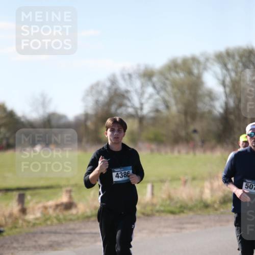 06.04.2025 - 44. Internationalen Wilhelmsburger Insellauf Jannik Wohlers http://msf.ph/oto/7623957 06.04.2025 10:32:14 Laufen 4386, 507 meine-sportfotos.de