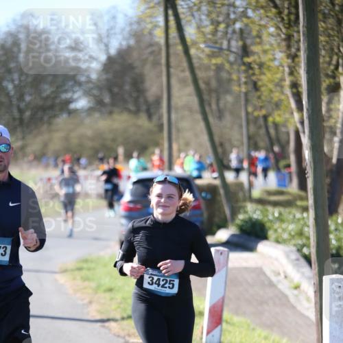 06.04.2025 - 44. Internationalen Wilhelmsburger Insellauf Jannik Wohlers http://msf.ph/oto/7623967 06.04.2025 10:32:17 Laufen 3, 3425 meine-sportfotos.de