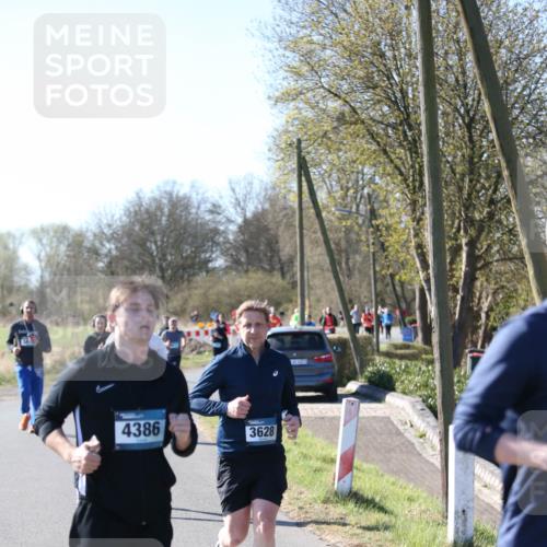 06.04.2025 - 44. Internationalen Wilhelmsburger Insellauf Jannik Wohlers http://msf.ph/oto/7623978 06.04.2025 10:32:19 Laufen 4386, 3628, 31, 4323 meine-sportfotos.de