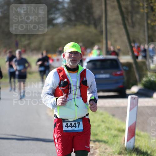 06.04.2025 - 44. Internationalen Wilhelmsburger Insellauf Jannik Wohlers http://msf.ph/oto/7623986 06.04.2025 10:32:21 Laufen 4447 meine-sportfotos.de
