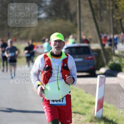 06.04.2025 - 44. Internationalen Wilhelmsburger Insellauf Jannik Wohlers http://msf.ph/oto/7623987 06.04.2025 10:32:21 Laufen 4447 meine-sportfotos.de