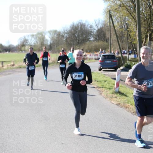 06.04.2025 - 44. Internationalen Wilhelmsburger Insellauf Jannik Wohlers http://msf.ph/oto/7624011 06.04.2025 10:32:31 Laufen 3270, 3943, 3108, 3612 meine-sportfotos.de
