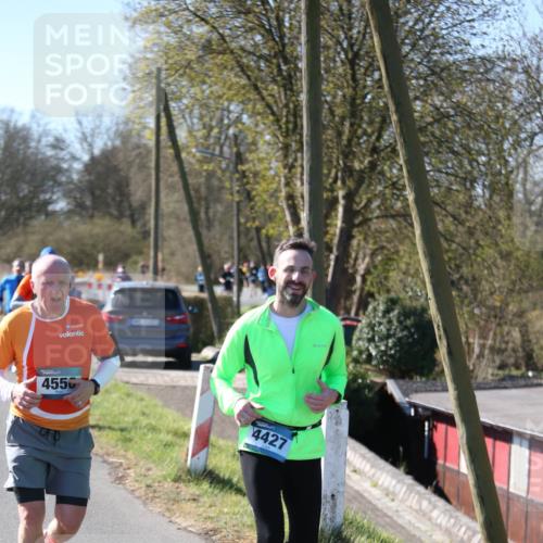 06.04.2025 - 44. Internationalen Wilhelmsburger Insellauf Jannik Wohlers http://msf.ph/oto/7624039 06.04.2025 10:32:42 Laufen 4550, 4427 meine-sportfotos.de
