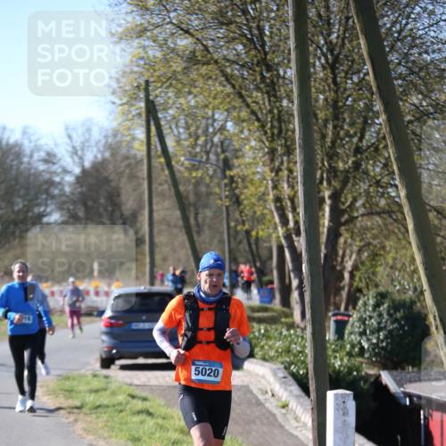 06.04.2025 - 44. Internationalen Wilhelmsburger Insellauf Jannik Wohlers http://msf.ph/oto/7624051 06.04.2025 10:32:45 Laufen 5020 meine-sportfotos.de