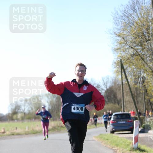 06.04.2025 - 44. Internationalen Wilhelmsburger Insellauf Jannik Wohlers http://msf.ph/oto/7624091 06.04.2025 10:32:56 Laufen 4008 meine-sportfotos.de