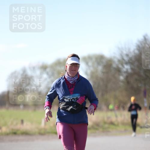 06.04.2025 - 44. Internationalen Wilhelmsburger Insellauf Jannik Wohlers http://msf.ph/oto/7624100 06.04.2025 10:33:01 Laufen 3055 meine-sportfotos.de