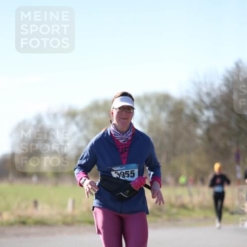 06.04.2025 - 44. Internationalen Wilhelmsburger Insellauf Jannik Wohlers http://msf.ph/oto/7624101 06.04.2025 10:33:01 Laufen 3955 meine-sportfotos.de