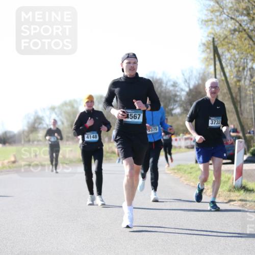 06.04.2025 - 44. Internationalen Wilhelmsburger Insellauf Jannik Wohlers http://msf.ph/oto/7624126 06.04.2025 10:33:12 Laufen 4148, 4567, 375, 3732 meine-sportfotos.de