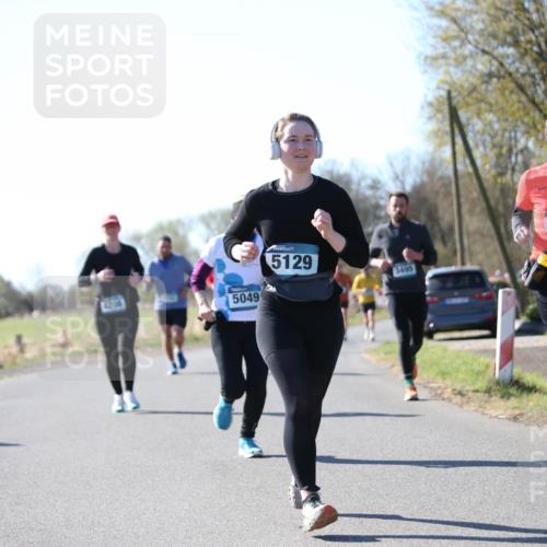 06.04.2025 - 44. Internationalen Wilhelmsburger Insellauf Jannik Wohlers http://msf.ph/oto/7624149 06.04.2025 10:33:19 Laufen 4208, 5049, 5129, 3495, 3309 meine-sportfotos.de