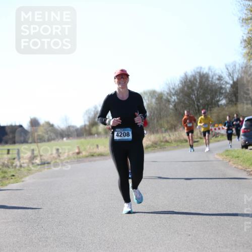 06.04.2025 - 44. Internationalen Wilhelmsburger Insellauf Jannik Wohlers http://msf.ph/oto/7624160 06.04.2025 10:33:21 Laufen 4208, 3495 meine-sportfotos.de