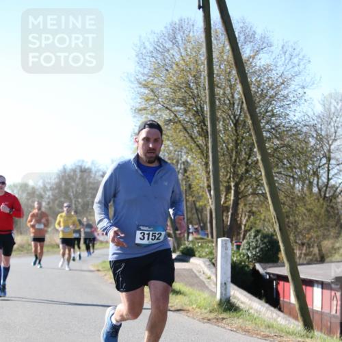 06.04.2025 - 44. Internationalen Wilhelmsburger Insellauf Jannik Wohlers http://msf.ph/oto/7624178 06.04.2025 10:33:25 Laufen 3152 meine-sportfotos.de