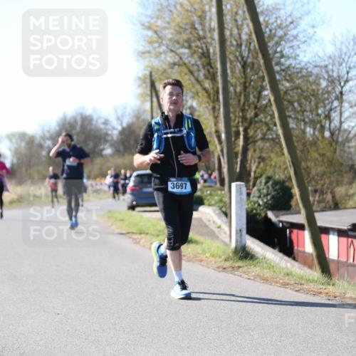06.04.2025 - 44. Internationalen Wilhelmsburger Insellauf Jannik Wohlers http://msf.ph/oto/7624202 06.04.2025 10:33:35 Laufen 3697 meine-sportfotos.de