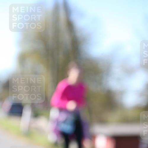 06.04.2025 - 44. Internationalen Wilhelmsburger Insellauf Jannik Wohlers http://msf.ph/oto/7624231 06.04.2025 10:33:42 Laufen  meine-sportfotos.de