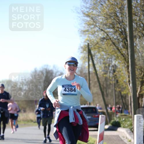 06.04.2025 - 44. Internationalen Wilhelmsburger Insellauf Jannik Wohlers http://msf.ph/oto/7624242 06.04.2025 10:33:48 Laufen 4384 meine-sportfotos.de
