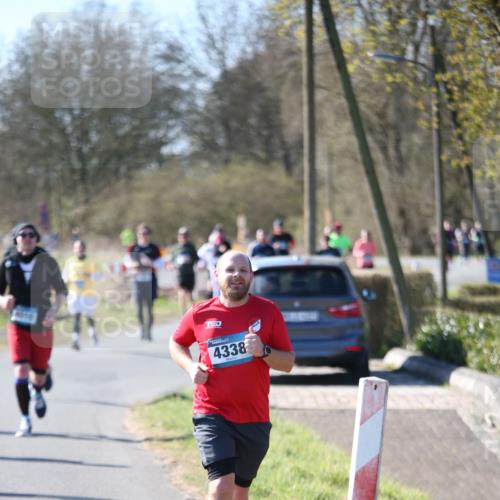 06.04.2025 - 44. Internationalen Wilhelmsburger Insellauf Jannik Wohlers http://msf.ph/oto/7624303 06.04.2025 10:34:14 Laufen 4338 meine-sportfotos.de