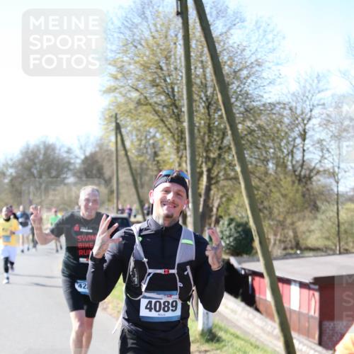 06.04.2025 - 44. Internationalen Wilhelmsburger Insellauf Jannik Wohlers http://msf.ph/oto/7624346 06.04.2025 10:34:24 Laufen 42, 4089 meine-sportfotos.de