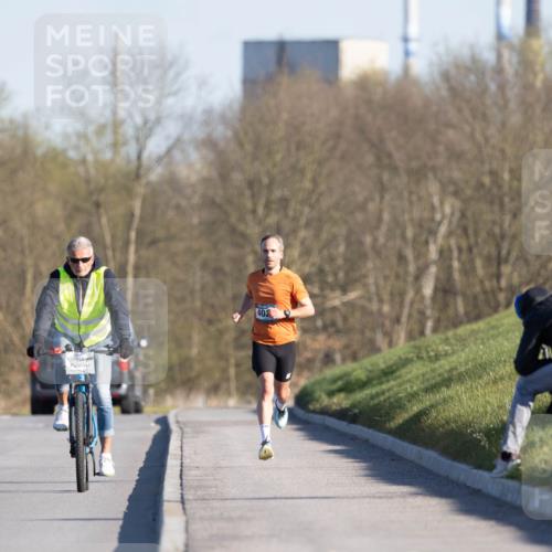 06.04.2025 - 44. Internationalen Wilhelmsburger Insellauf Michael Strokosch http://msf.ph/oto/7624373 06.04.2025 09:14:06 Laufen 40 meine-sportfotos.de