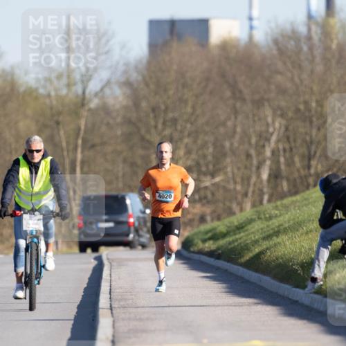 06.04.2025 - 44. Internationalen Wilhelmsburger Insellauf Michael Strokosch http://msf.ph/oto/7624378 06.04.2025 09:14:07 Laufen 4020 meine-sportfotos.de