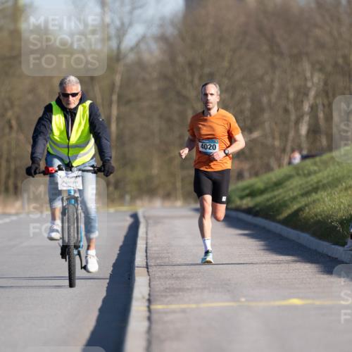 06.04.2025 - 44. Internationalen Wilhelmsburger Insellauf Michael Strokosch http://msf.ph/oto/7624386 06.04.2025 09:14:10 Laufen 4020 meine-sportfotos.de