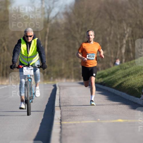 06.04.2025 - 44. Internationalen Wilhelmsburger Insellauf Michael Strokosch http://msf.ph/oto/7624387 06.04.2025 09:14:10 Laufen 4020 meine-sportfotos.de