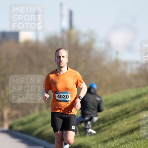 06.04.2025 - 44. Internationalen Wilhelmsburger Insellauf Michael Strokosch http://msf.ph/oto/7624393 06.04.2025 09:14:16 Laufen 4020 meine-sportfotos.de