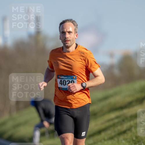 06.04.2025 - 44. Internationalen Wilhelmsburger Insellauf Michael Strokosch http://msf.ph/oto/7624401 06.04.2025 09:14:19 Laufen 4020 meine-sportfotos.de