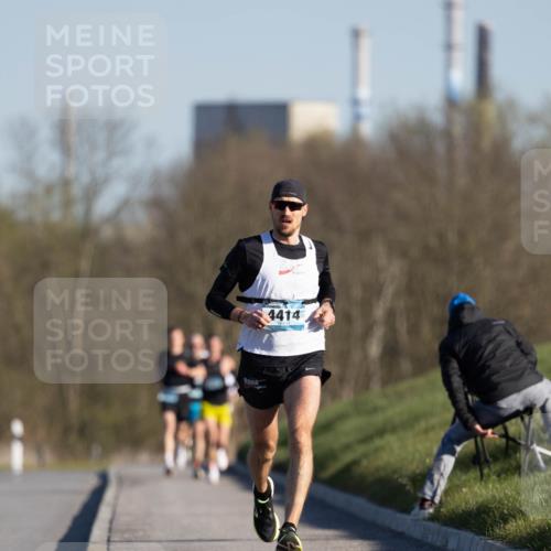 06.04.2025 - 44. Internationalen Wilhelmsburger Insellauf Michael Strokosch http://msf.ph/oto/7624414 06.04.2025 09:14:51 Laufen 4414 meine-sportfotos.de