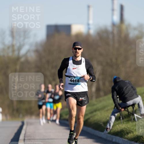 06.04.2025 - 44. Internationalen Wilhelmsburger Insellauf Michael Strokosch http://msf.ph/oto/7624416 06.04.2025 09:14:52 Laufen 4414 meine-sportfotos.de