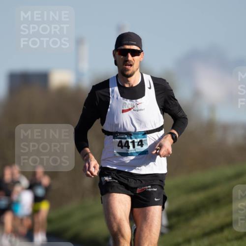 06.04.2025 - 44. Internationalen Wilhelmsburger Insellauf Michael Strokosch http://msf.ph/oto/7624426 06.04.2025 09:14:57 Laufen 4414 meine-sportfotos.de