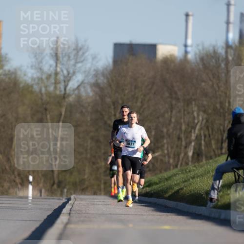 06.04.2025 - 44. Internationalen Wilhelmsburger Insellauf Michael Strokosch http://msf.ph/oto/7624448 06.04.2025 09:15:38 Laufen 5037 meine-sportfotos.de