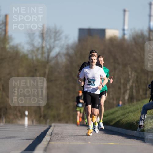 06.04.2025 - 44. Internationalen Wilhelmsburger Insellauf Michael Strokosch http://msf.ph/oto/7624461 06.04.2025 09:15:43 Laufen 5037 meine-sportfotos.de