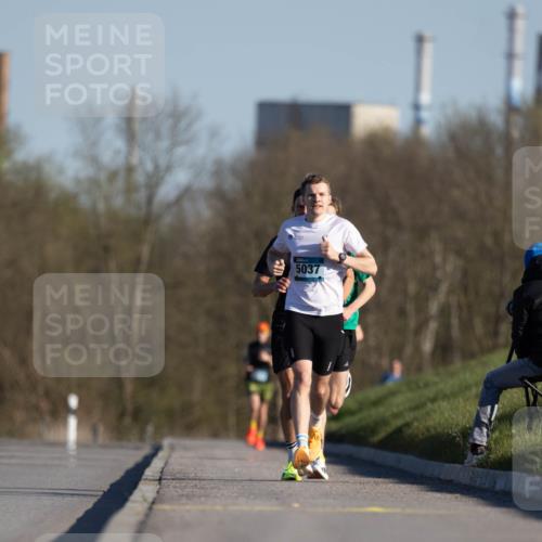 06.04.2025 - 44. Internationalen Wilhelmsburger Insellauf Michael Strokosch http://msf.ph/oto/7624462 06.04.2025 09:15:44 Laufen 5037 meine-sportfotos.de