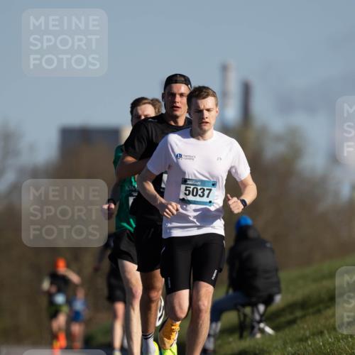 06.04.2025 - 44. Internationalen Wilhelmsburger Insellauf Michael Strokosch http://msf.ph/oto/7624478 06.04.2025 09:15:49 Laufen 5037 meine-sportfotos.de