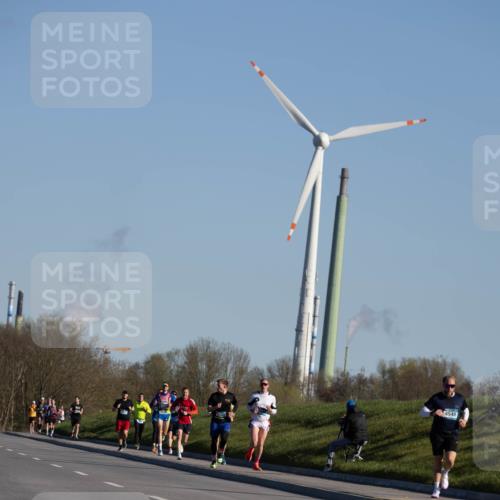 06.04.2025 - 44. Internationalen Wilhelmsburger Insellauf Michael Strokosch http://msf.ph/oto/7624501 06.04.2025 09:18:03 Laufen 4548 meine-sportfotos.de