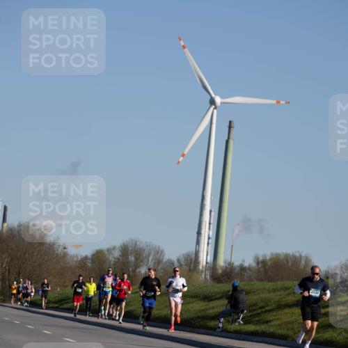 06.04.2025 - 44. Internationalen Wilhelmsburger Insellauf Michael Strokosch http://msf.ph/oto/7624502 06.04.2025 09:18:03 Laufen 4548 meine-sportfotos.de