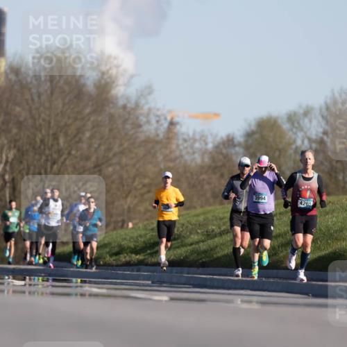 06.04.2025 - 44. Internationalen Wilhelmsburger Insellauf Michael Strokosch http://msf.ph/oto/7624523 06.04.2025 09:18:22 Laufen 3994, 4265, 1, 3456 meine-sportfotos.de