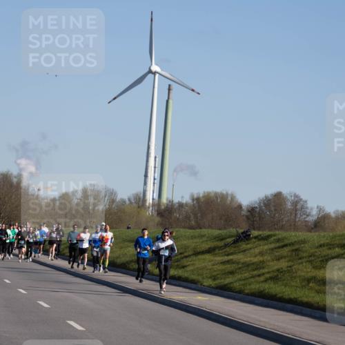 06.04.2025 - 44. Internationalen Wilhelmsburger Insellauf Michael Strokosch http://msf.ph/oto/7624543 06.04.2025 09:24:30 Laufen 5178, 4400, 4030 meine-sportfotos.de