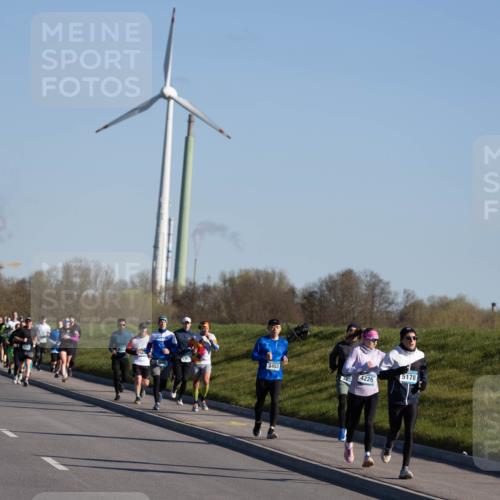 06.04.2025 - 44. Internationalen Wilhelmsburger Insellauf Michael Strokosch http://msf.ph/oto/7624550 06.04.2025 09:24:36 Laufen 3453, 383, 4226, 5178 meine-sportfotos.de