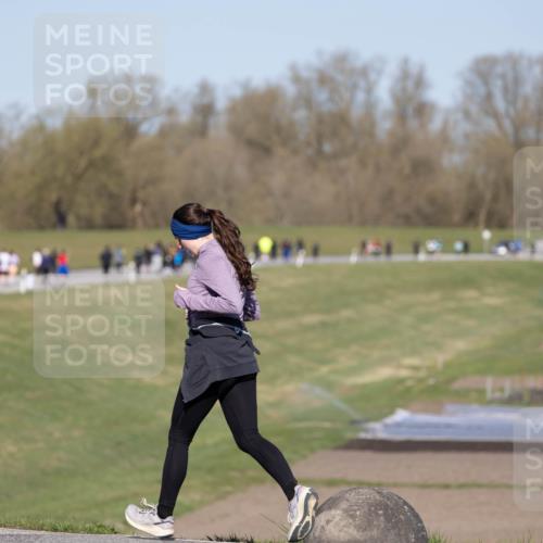 06.04.2025 - 44. Internationalen Wilhelmsburger Insellauf Michael Strokosch http://msf.ph/oto/7624607 06.04.2025 10:09:43 Laufen  meine-sportfotos.de