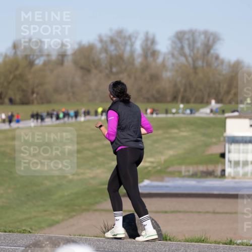 06.04.2025 - 44. Internationalen Wilhelmsburger Insellauf Michael Strokosch http://msf.ph/oto/7624609 06.04.2025 10:09:48 Laufen  meine-sportfotos.de