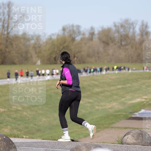 06.04.2025 - 44. Internationalen Wilhelmsburger Insellauf Michael Strokosch http://msf.ph/oto/7624611 06.04.2025 10:09:49 Laufen  meine-sportfotos.de