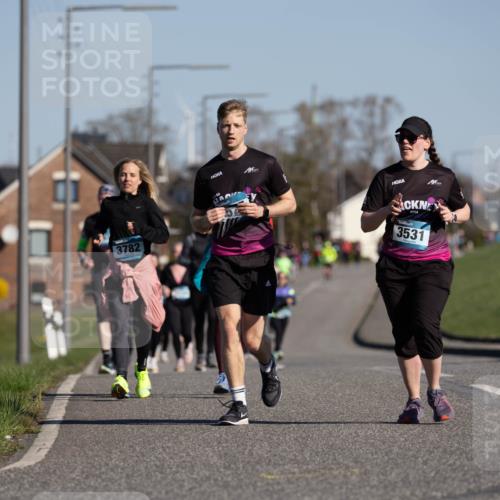 06.04.2025 - 44. Internationalen Wilhelmsburger Insellauf Michael Strokosch http://msf.ph/oto/7624650 06.04.2025 10:10:15 Laufen 4, 3782, 3531 meine-sportfotos.de