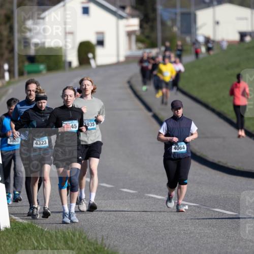 06.04.2025 - 44. Internationalen Wilhelmsburger Insellauf Michael Strokosch http://msf.ph/oto/7624716 06.04.2025 10:13:33 Laufen 3860, 4323, 45, 2935, 4064 meine-sportfotos.de