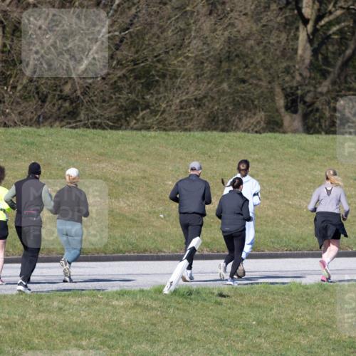 06.04.2025 - 44. Internationalen Wilhelmsburger Insellauf Michael Strokosch http://msf.ph/oto/7624722 06.04.2025 10:14:12 Laufen  meine-sportfotos.de