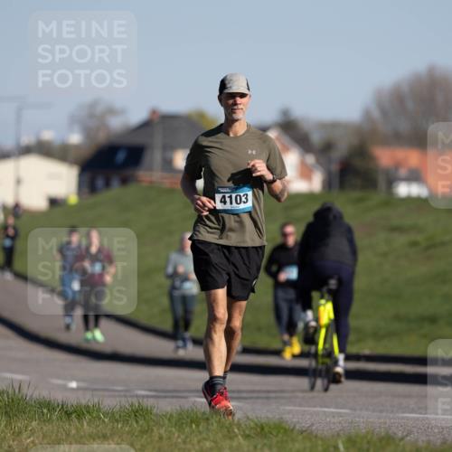 06.04.2025 - 44. Internationalen Wilhelmsburger Insellauf Michael Strokosch http://msf.ph/oto/7624726 06.04.2025 10:14:19 Laufen 3176, 4103 meine-sportfotos.de