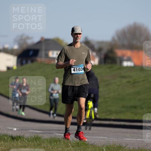 06.04.2025 - 44. Internationalen Wilhelmsburger Insellauf Michael Strokosch http://msf.ph/oto/7624727 06.04.2025 10:14:19 Laufen 4103, 800 meine-sportfotos.de