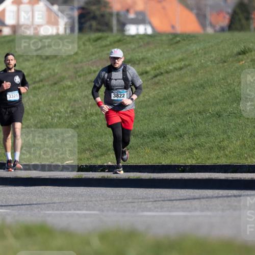 06.04.2025 - 44. Internationalen Wilhelmsburger Insellauf Michael Strokosch http://msf.ph/oto/7624753 06.04.2025 10:15:09 Laufen 3321, 3822 meine-sportfotos.de